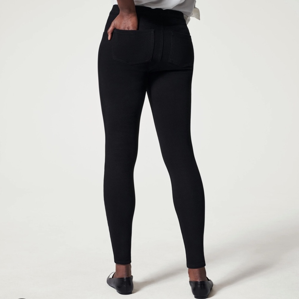 NWT $98 Spanx S Jean-ish Ankle Leggings Pockets Shaping Pull-on Stretch Black